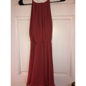 flowy dress with back cutout